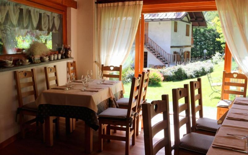 Hotel La Nigritella Bardonecchia Exterior photo