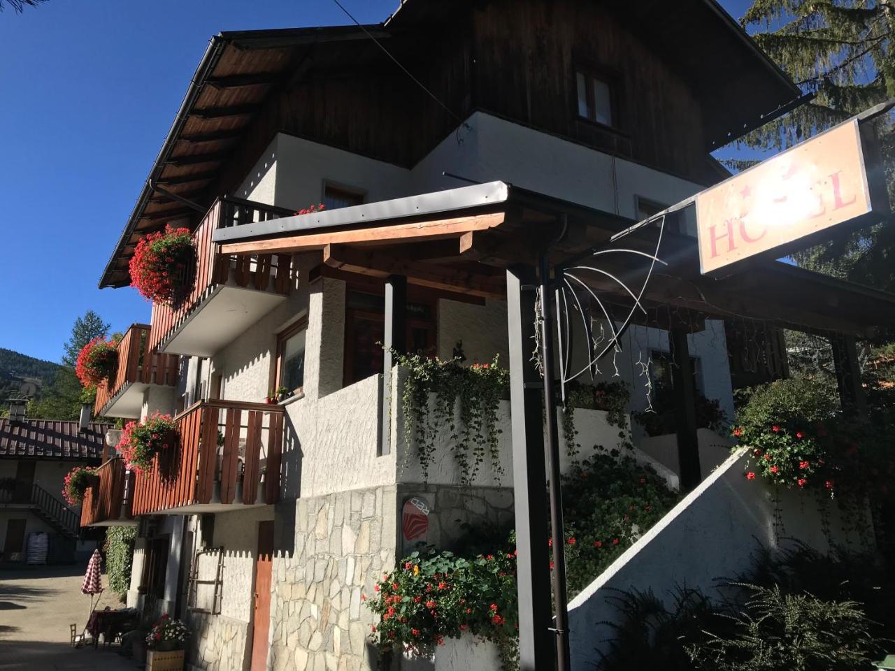 Hotel La Nigritella Bardonecchia Exterior photo
